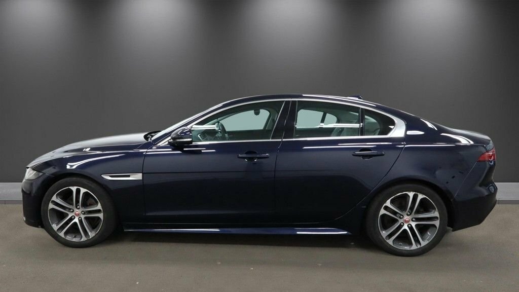 Jaguar XE 2L R-dynamic Se Blue #6