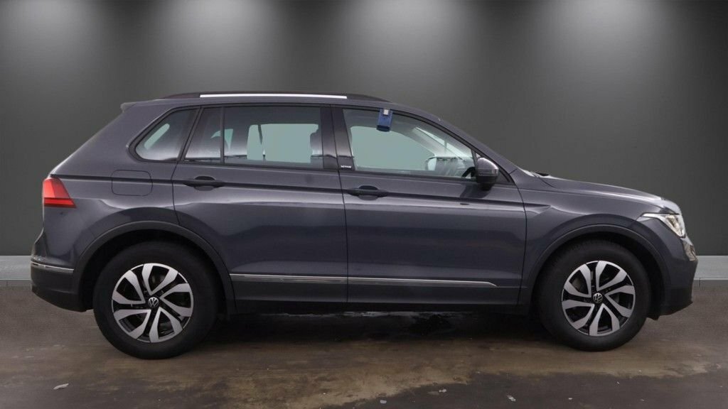 Volkswagen Tiguan 1.5L Active MK22PCX Grey #5