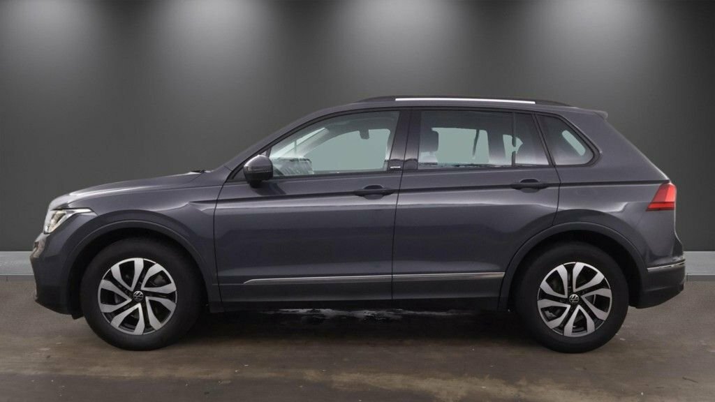 Volkswagen Tiguan 1.5L Active MK22PCX Grey #6