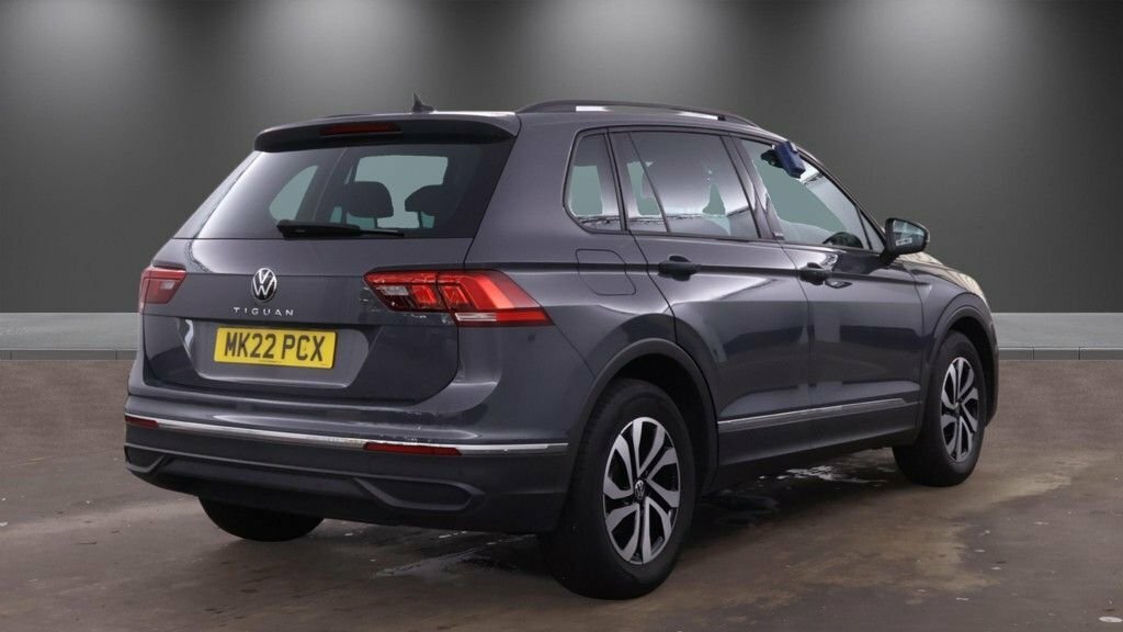 Volkswagen Tiguan 1.5L Active MK22PCX Grey #4