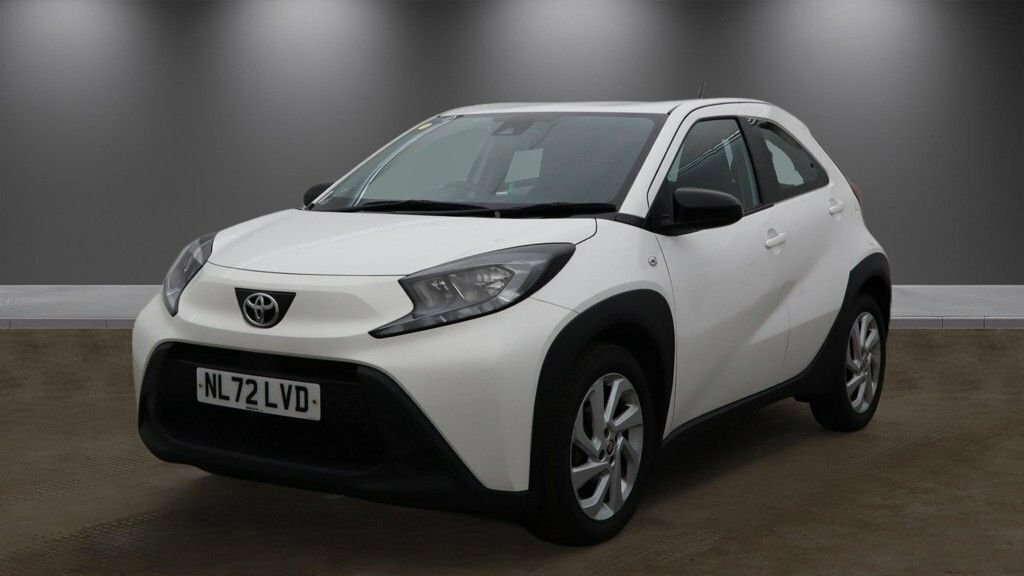 Toyota Aygo X 1L Pure White #2