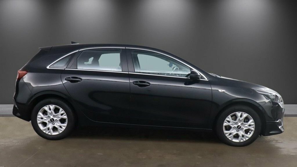 Kia Ceed 1L 2 Black #5