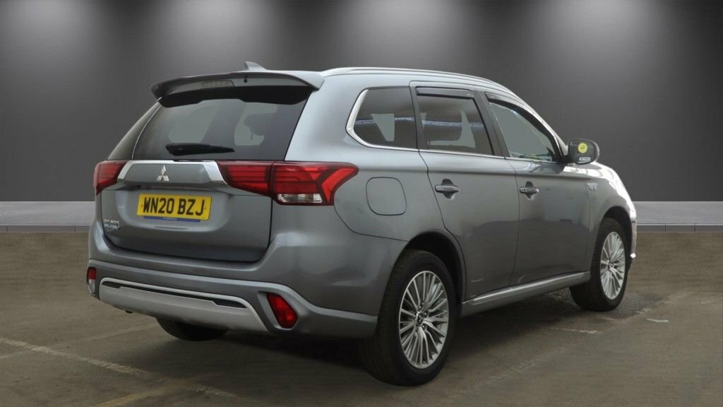 Mitsubishi Outlander 2.4L Dynamic Grey #4