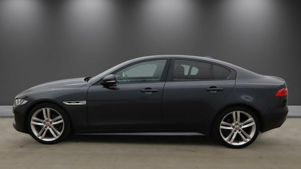 Jaguar XE 2L R-sport Grey #6