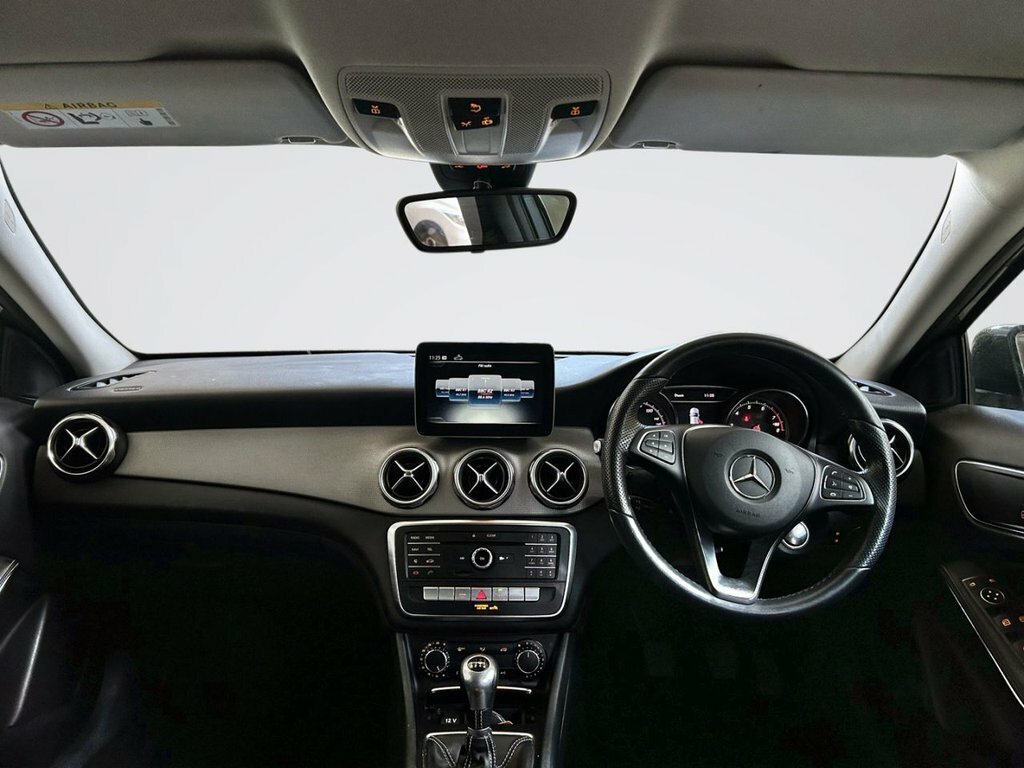 Mercedes-Benz GLA Class 1.6L Urban Edition Grey #3