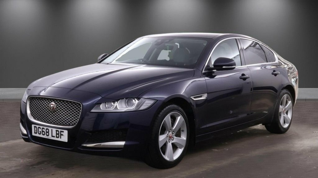 Jaguar XF 2L Portfolio Blue #2