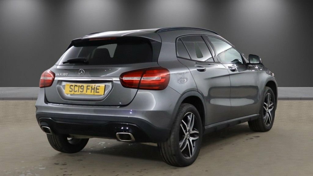 Mercedes-Benz GLA Class 1.6L Urban Edition Grey #4