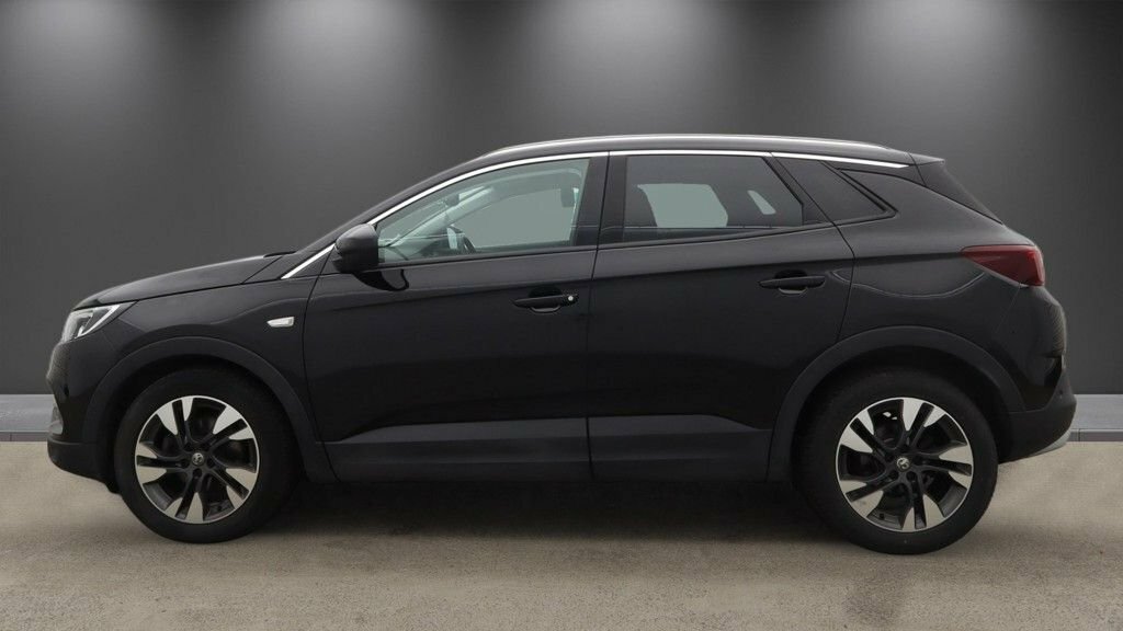 Vauxhall Grandland X 1.2L Sri Nav Black #6