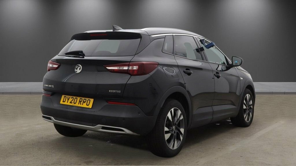 Vauxhall Grandland X 1.2L Sri Nav Black #4