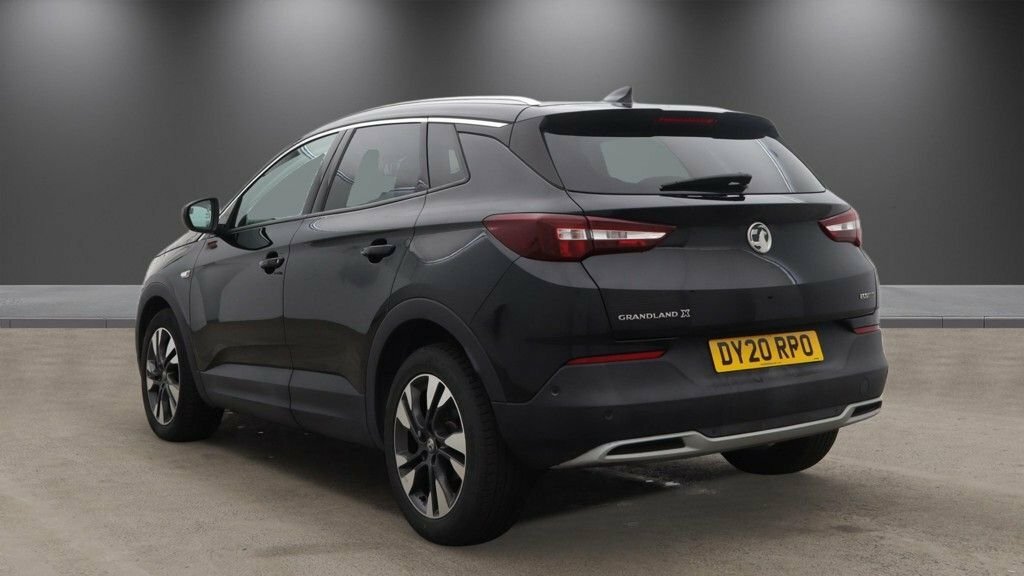 Vauxhall Grandland X 1.2L Sri Nav Black #3