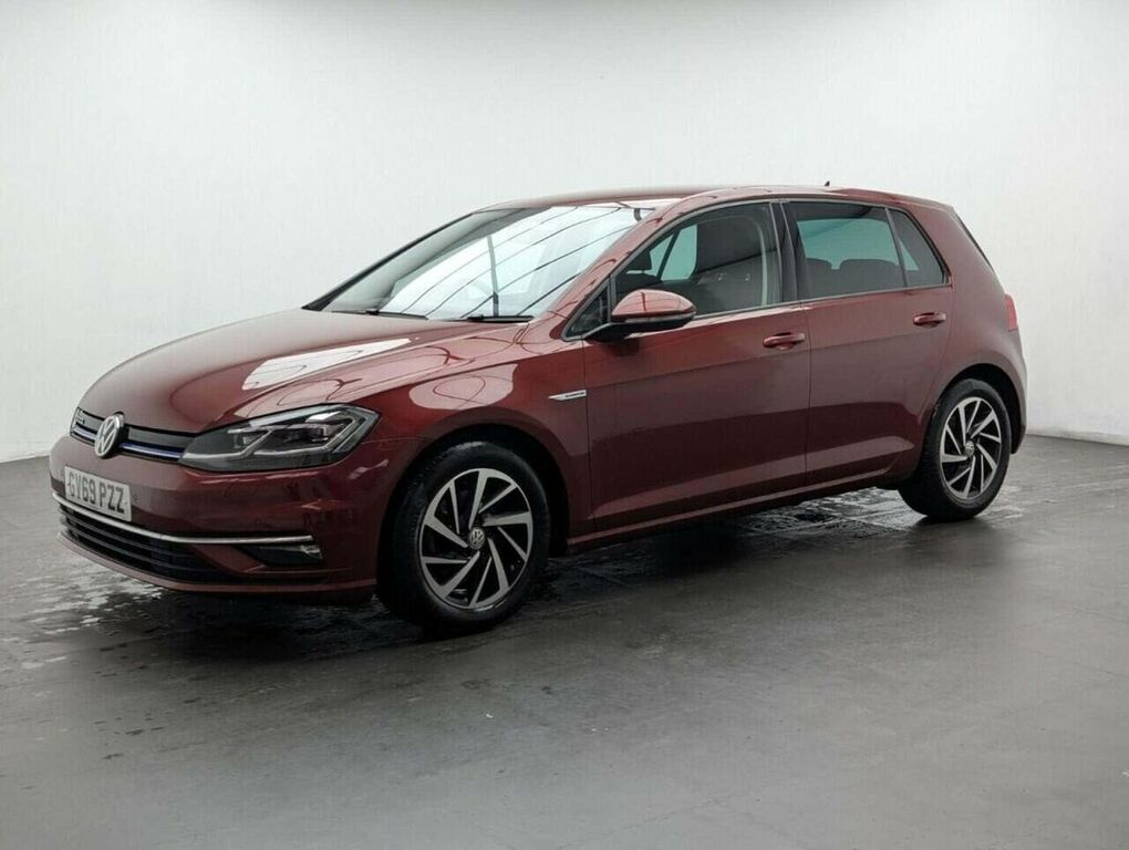 Volkswagen Golf 1.5 Tsi Evo Match Edition Hatchback Man Red #4
