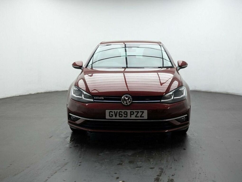 Volkswagen Golf 1.5 Tsi Evo Match Edition Hatchback Man Red #3