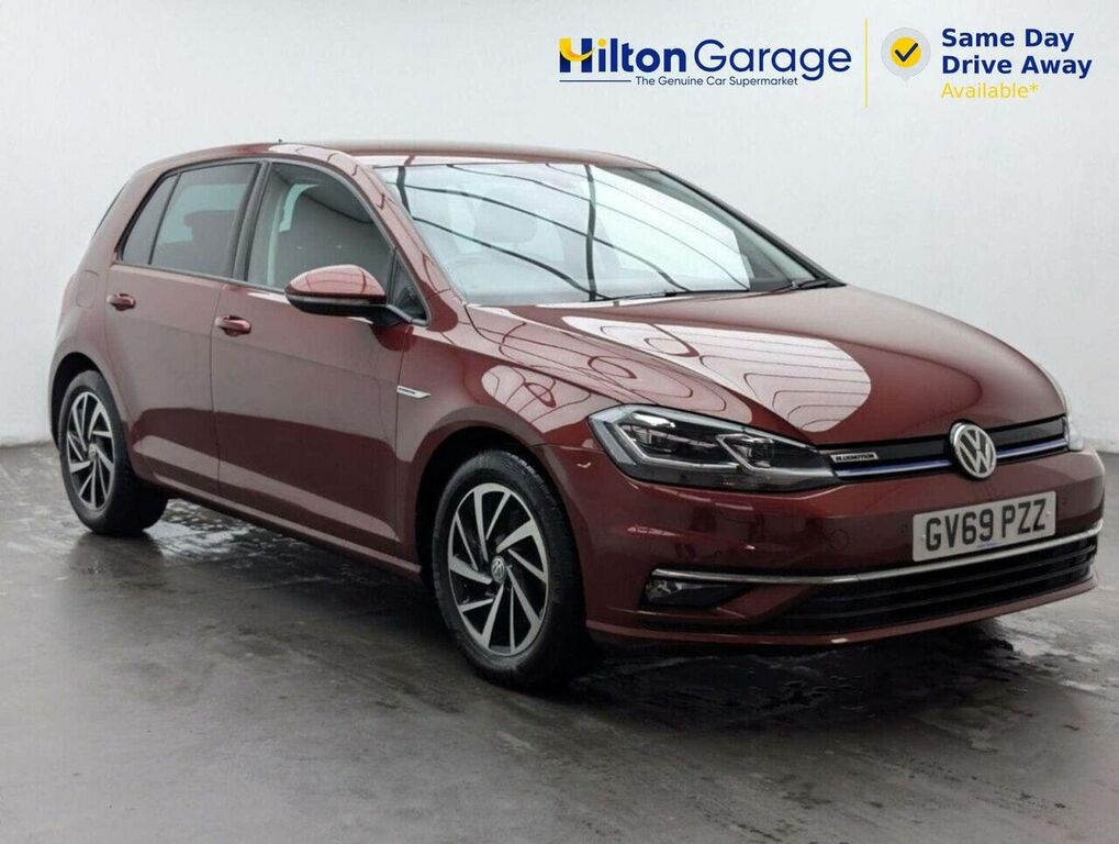 Volkswagen Golf 1.5 Tsi Evo Match Edition Hatchback Man Red