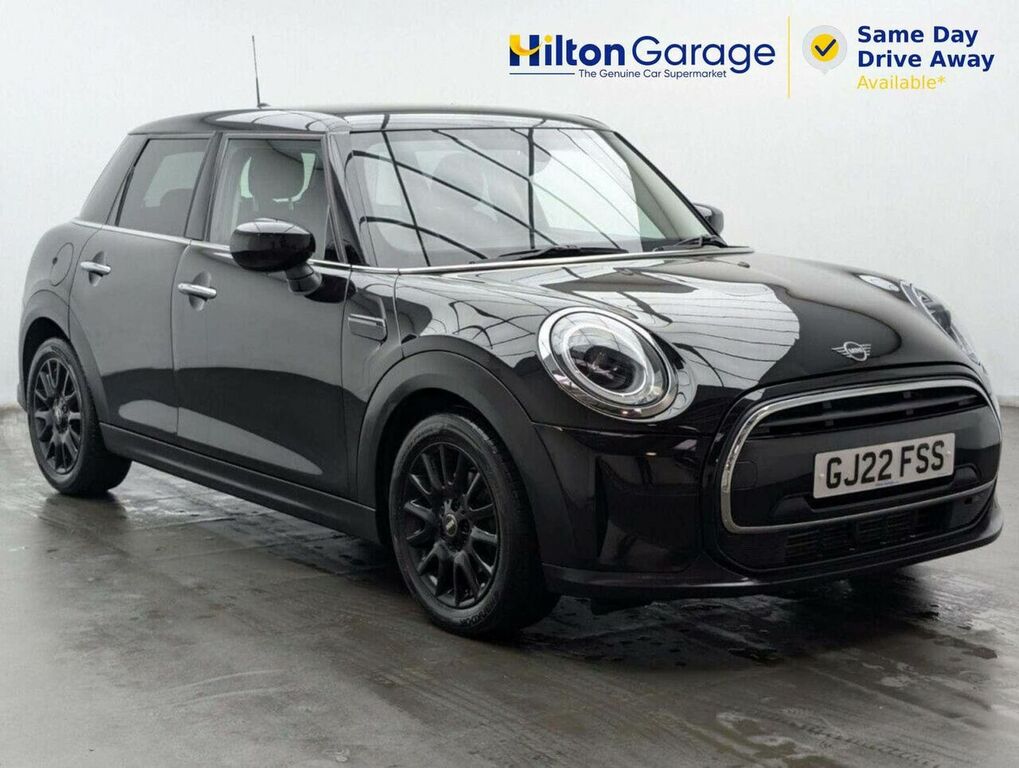 Mini Hatch 1.5 Cooper Classic Hatchback Eur GJ22FSS Black