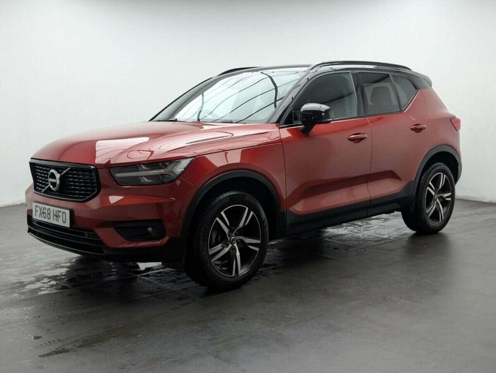 Volvo XC40 1.5 T3 R-design Suv Euro 6 Ss Red #4