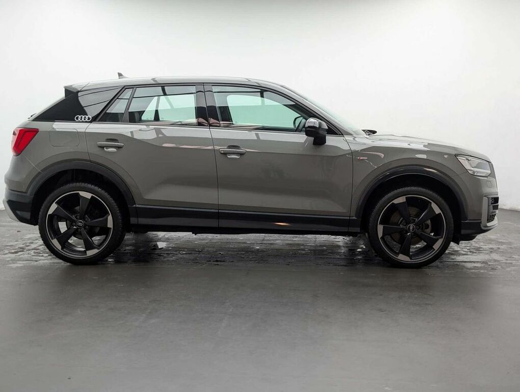 Audi Q2 1.4 Tfsi Cod Edition 1 Suv S Tronic Eur FL18NHP Grey #4