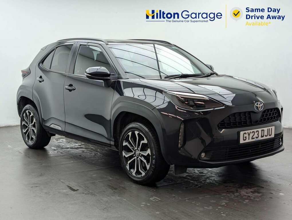 Toyota Yaris Cross 1.5L Design Black