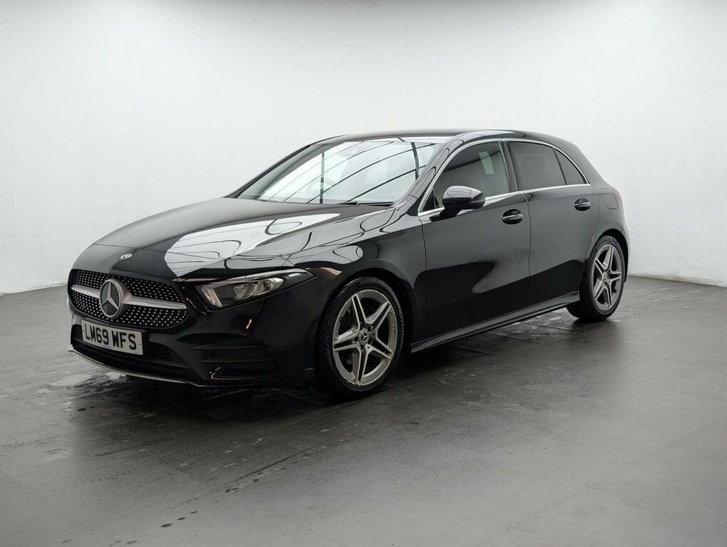 Mercedes-Benz A Class 1.3 A 200 Amg Line LM69WFS Black #4