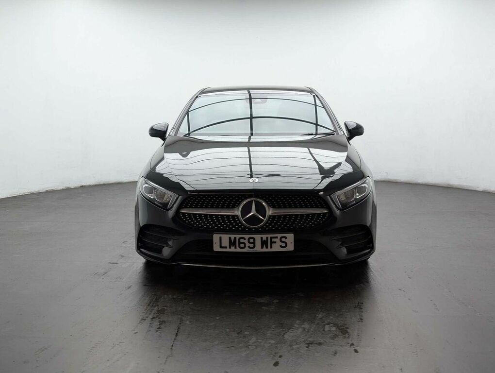 Mercedes-Benz A Class 1.3 A 200 Amg Line LM69WFS Black #3