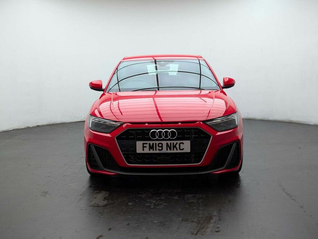 Audi A1 1.0 A1 Sportback 30 Tfsi S Line Red #3