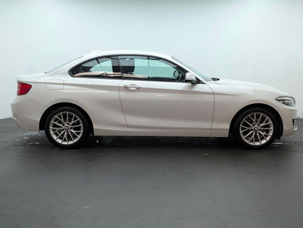 BMW 2 Series 1.5 218I Se SR68LKP White #6