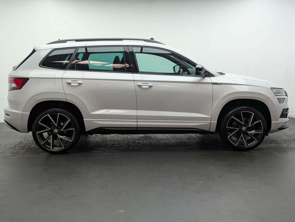 Skoda Karoq 1.5 Karoq Sportline Tsi FT21BXB White #3