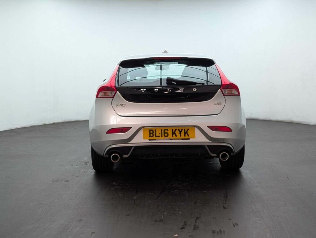 Volvo V40 2.0 V40 R-design Luxury D2 Silver #6
