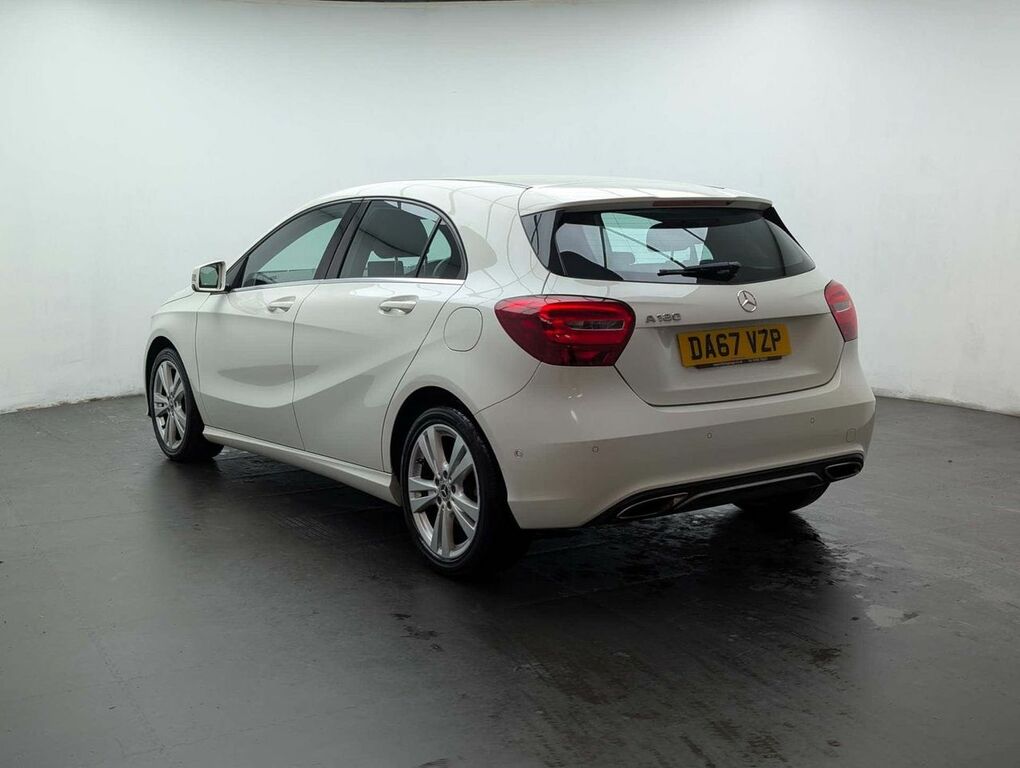 Mercedes-Benz A Class 1.6 A 180 Sport Executive DA67VZP White #6