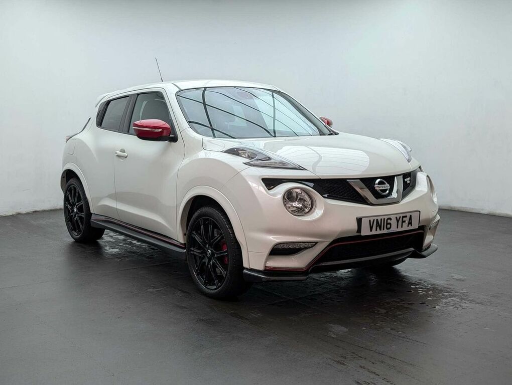 Nissan Juke 1.6 Juke Nismo Rs Dig-t 4X4 Cvt 4Wd White #2