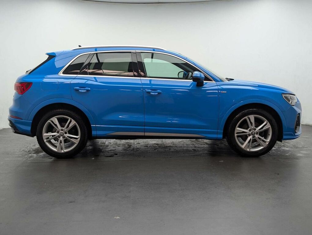 Audi Q3 2.0 Q3 S Line 35 Tdi BJ20CUO Blue #3