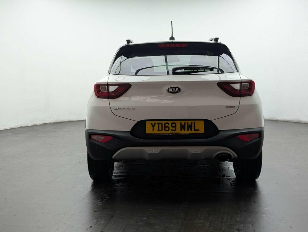 Kia Stonic 1L Maxx YD69WWL White #4