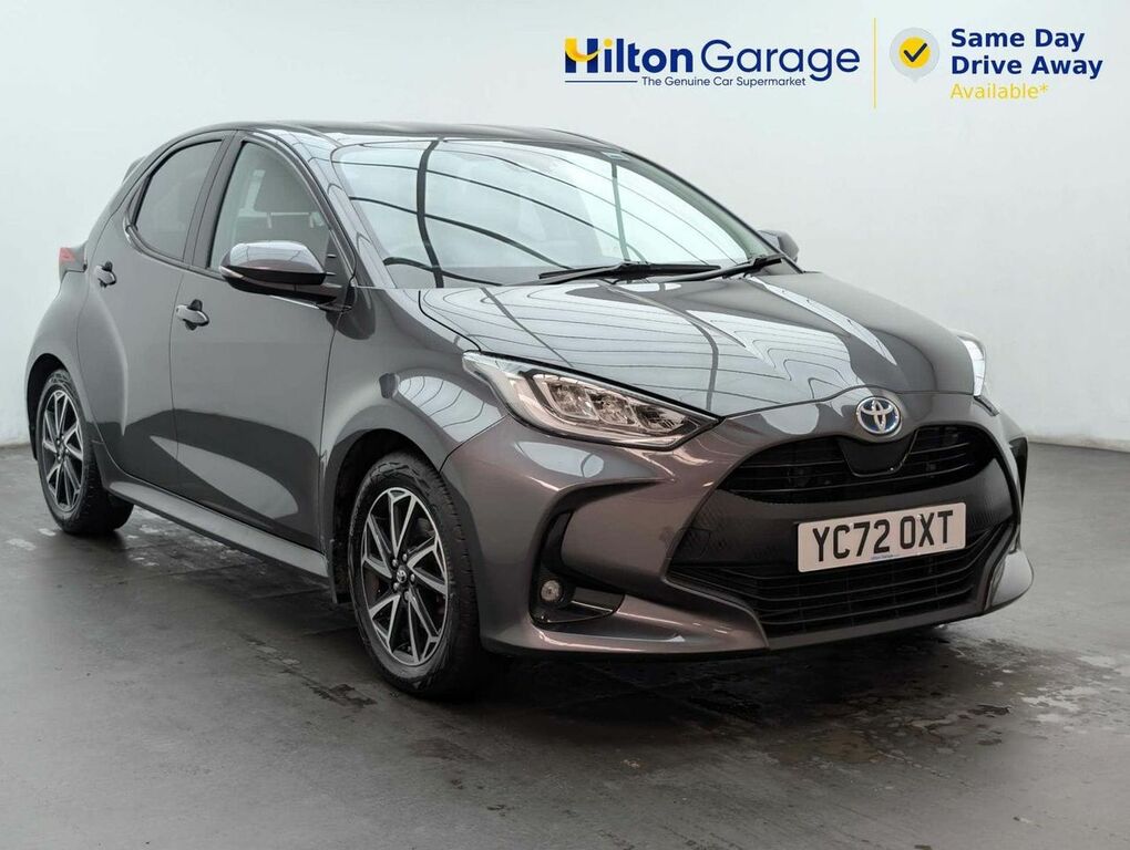 Toyota Yaris 1.5 Yaris Design Hev Cvt YC72OXT Grey