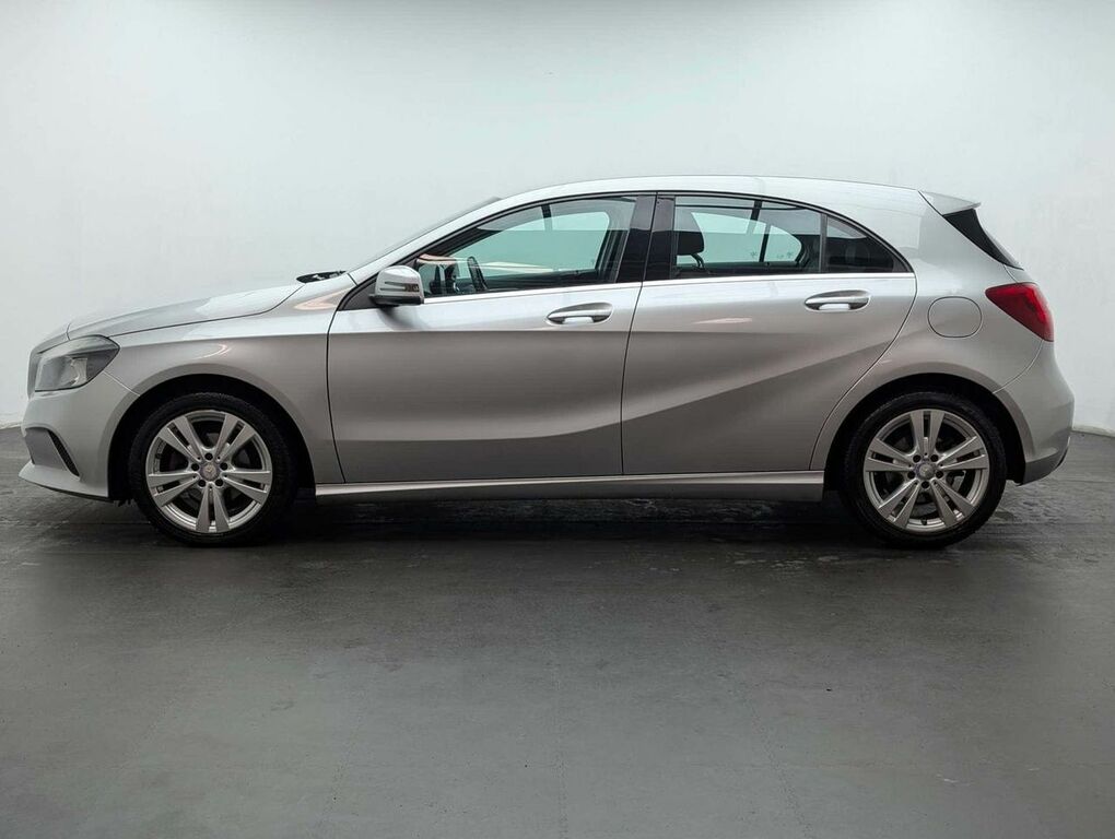 Mercedes-Benz A Class 1.5 A 180 D Sport GX66XND Silver #5