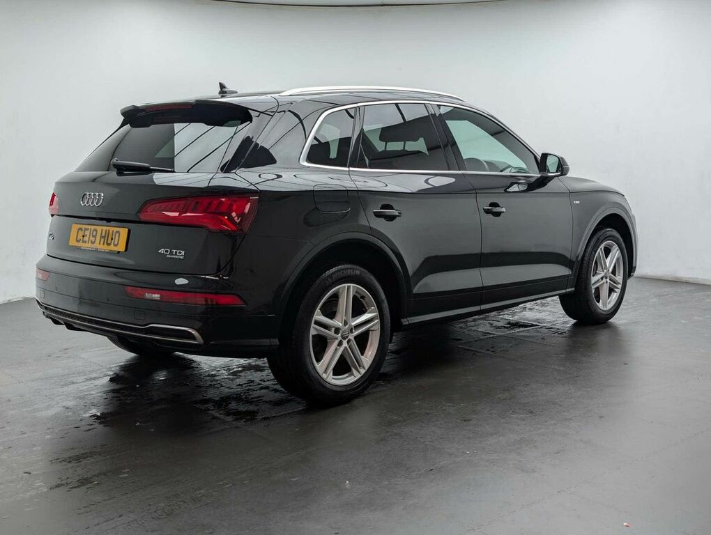 Audi Q5 2.0 Q5 S Line 40 Tdi Quattro 4Wd Black #5