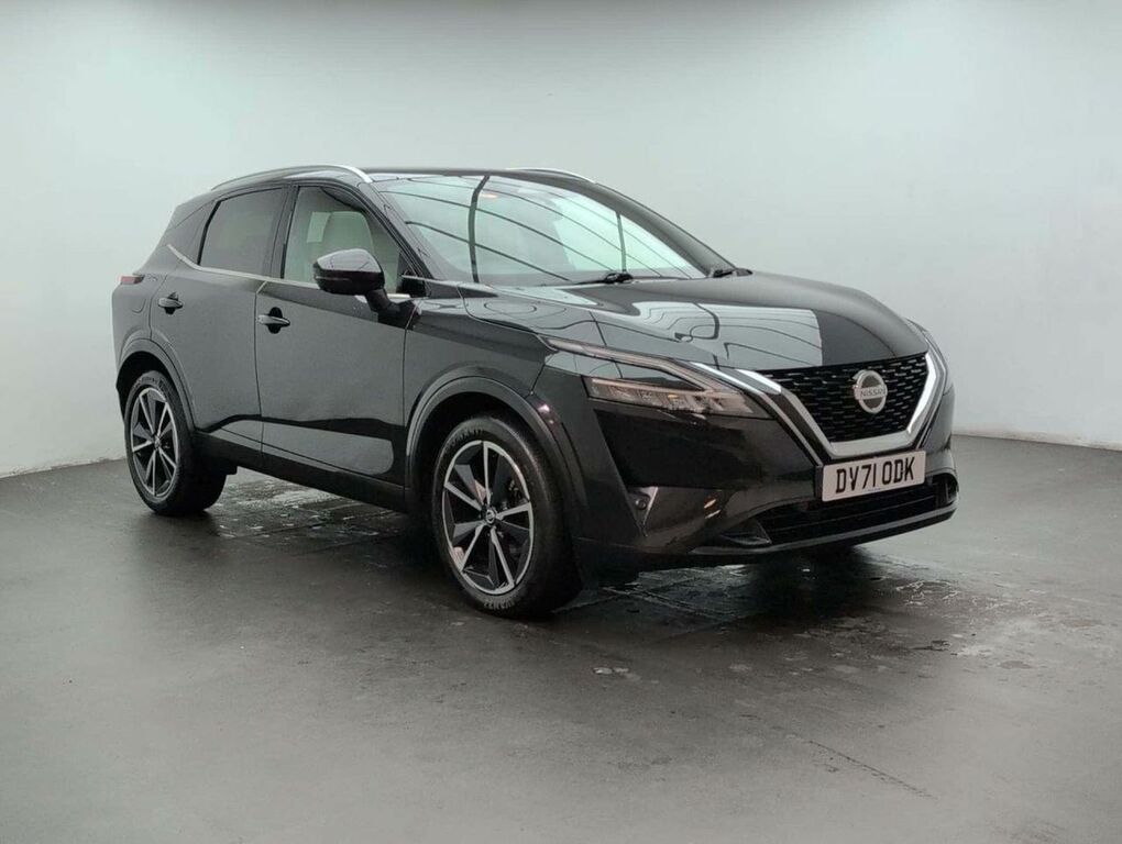 Nissan Qashqai 1.3 Qashqai Tekna Dig-t Mhev Cvt DV71ODK Black #2