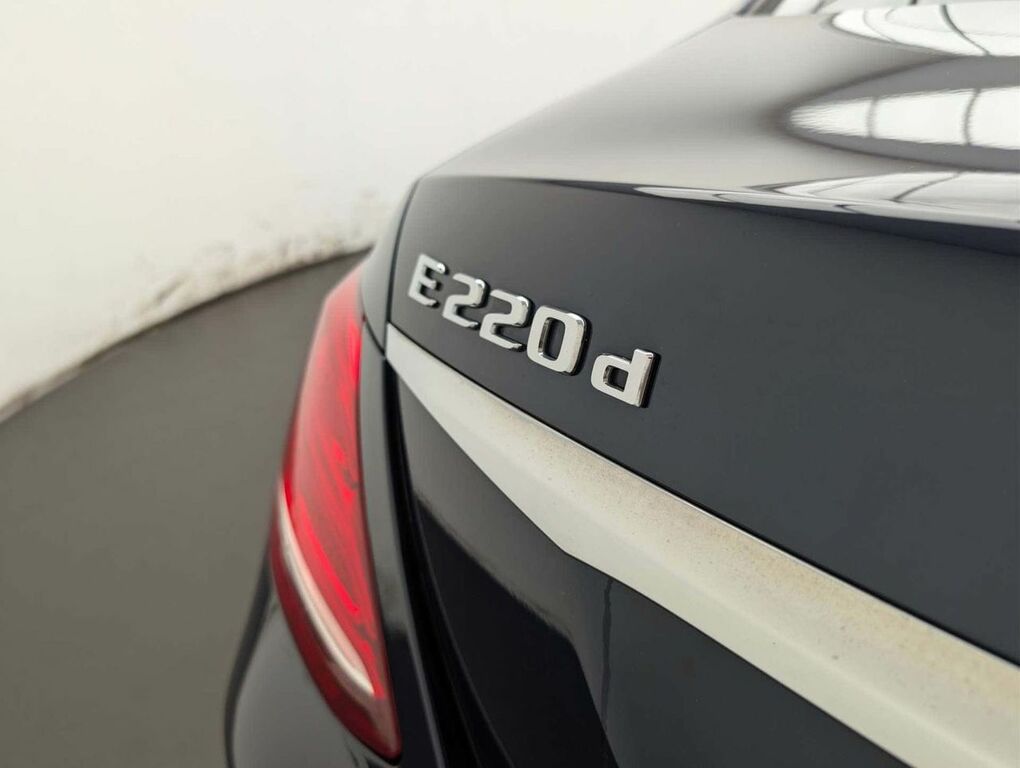 Mercedes-Benz E Class 2.0 E 220 D Amg Line 4Matic 4Wd Blue #2