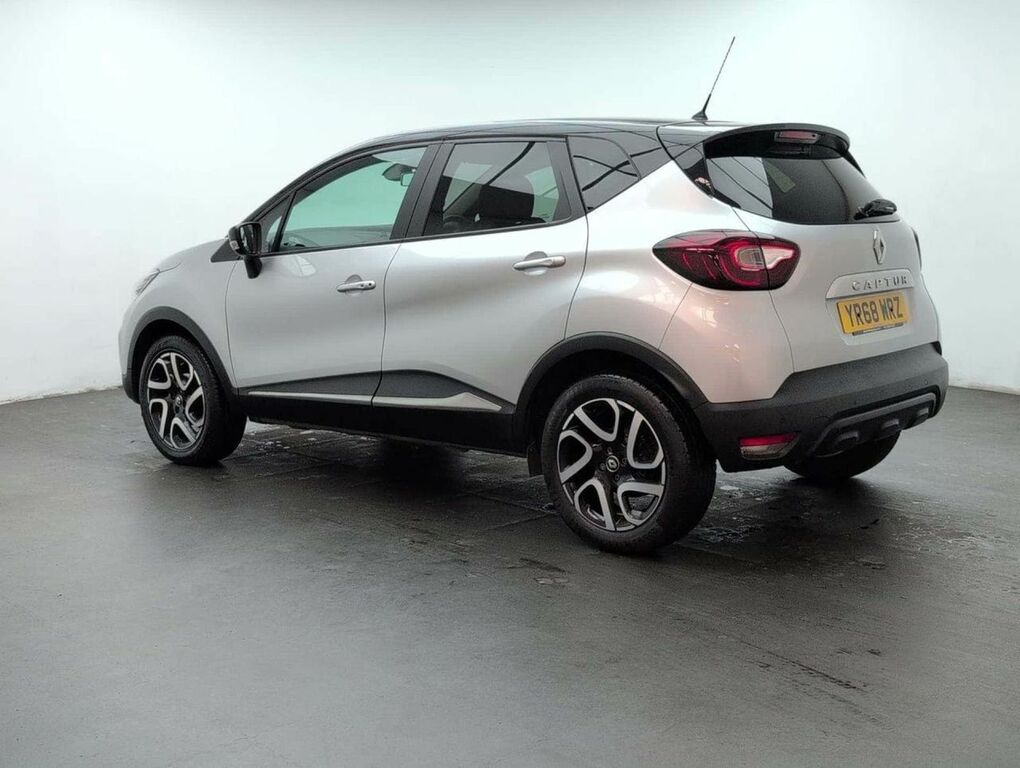 Renault Captur 0.9 Captur Iconic Tce YR68WRZ Black #3
