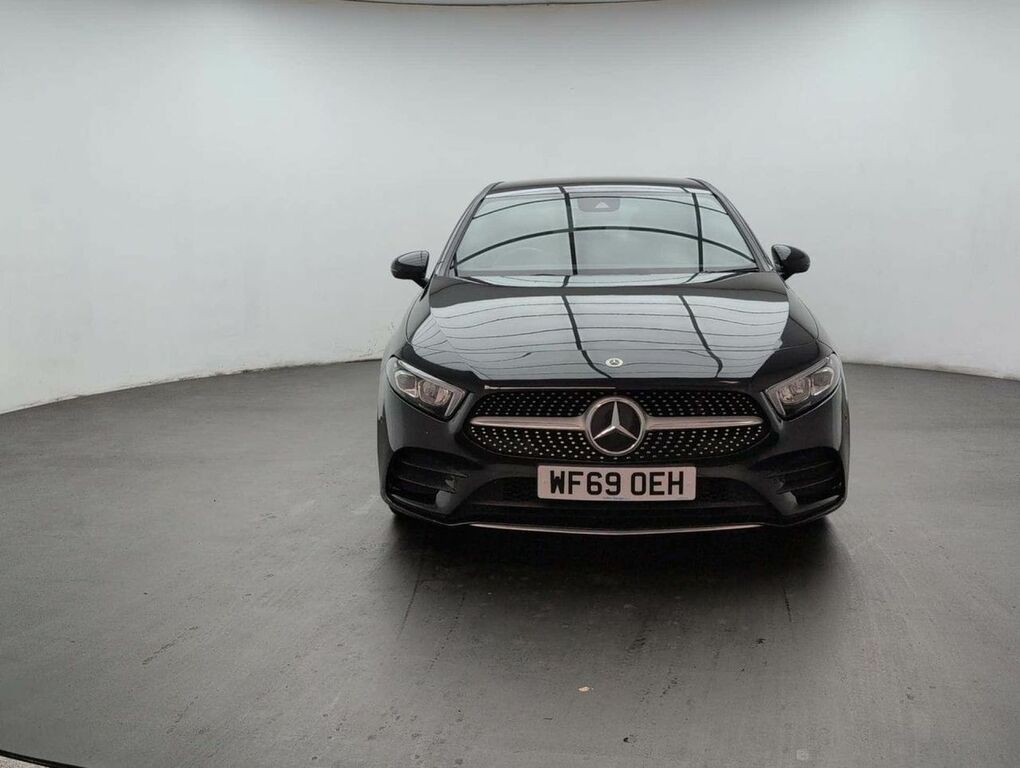 Mercedes-Benz A Class 1.3 A 180 Amg Line Executive WF69OEH Black #3