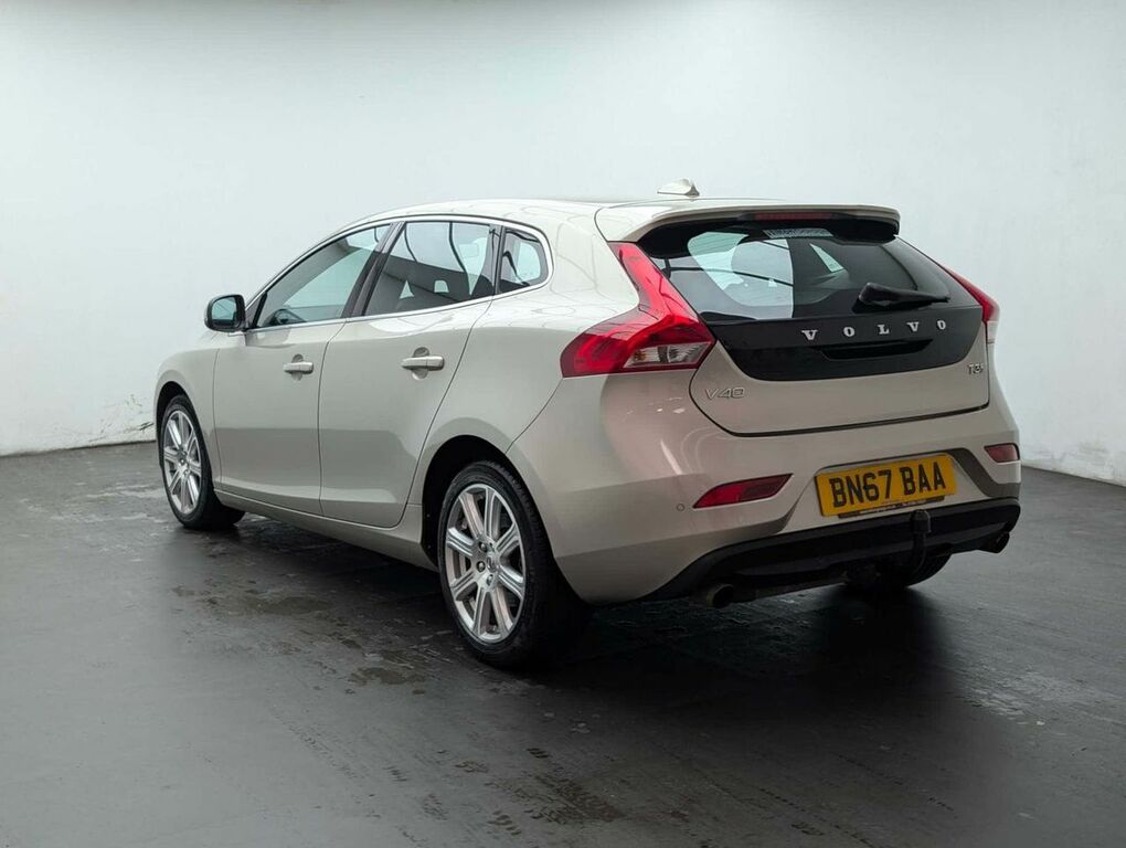 Volvo V40 2.0 V40 Inscription T3 BN67BAA Gold #6