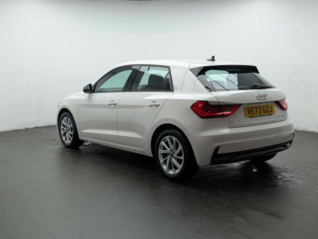 Audi A1 1.0 A1 Sportback 25 Tfsi Sport RE73GZJ White #4