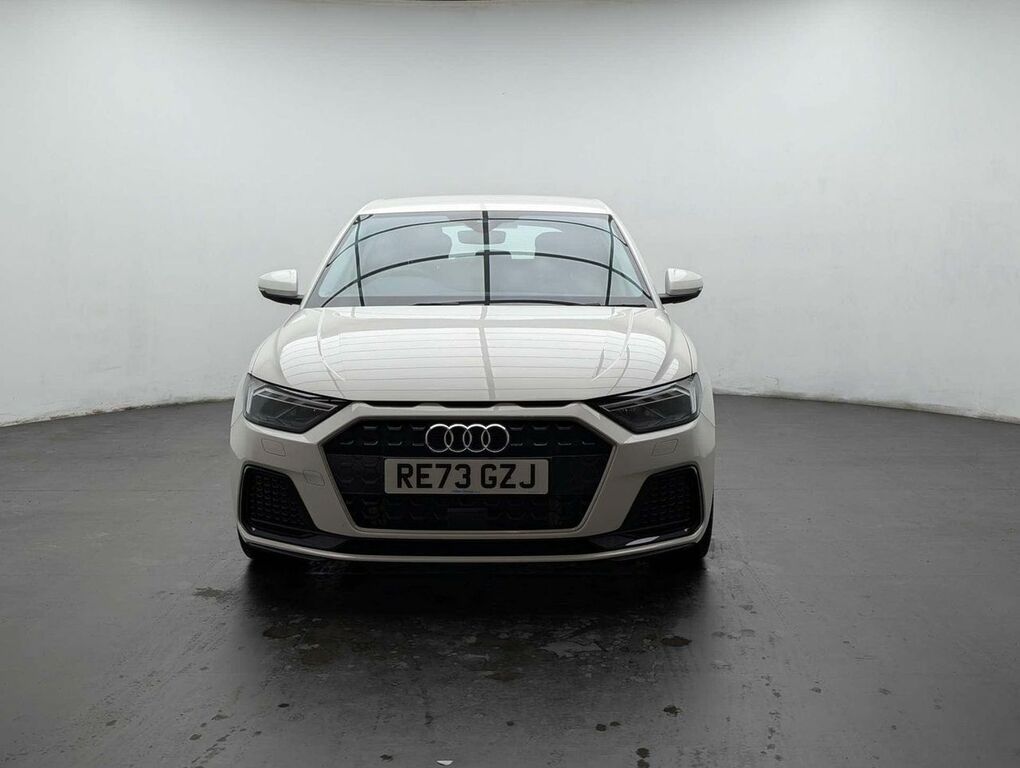 Audi A1 1.0 A1 Sportback 25 Tfsi Sport RE73GZJ White #5