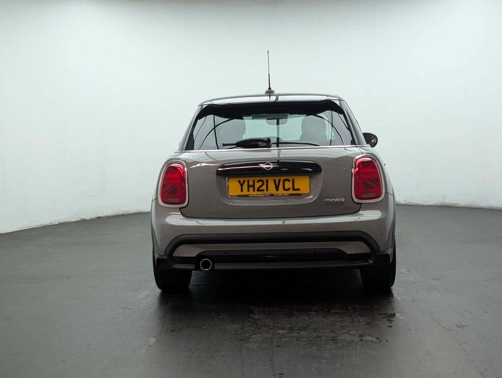 Mini Hatch 1.5 Cooper Exclusive YH21VCL Grey #4
