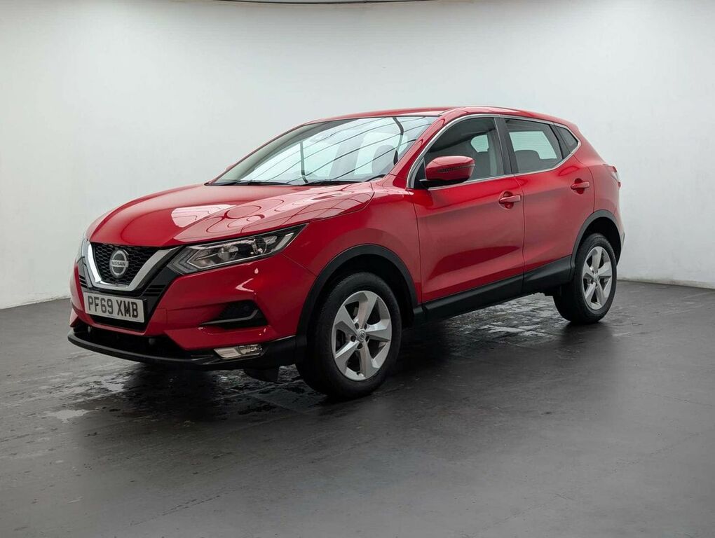 Nissan Qashqai 1.3 Qashqai Acenta Premium Dig-t PF69XMB Red #4
