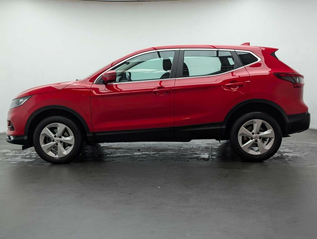 Nissan Qashqai 1.3 Qashqai Acenta Premium Dig-t PF69XMB Red #5