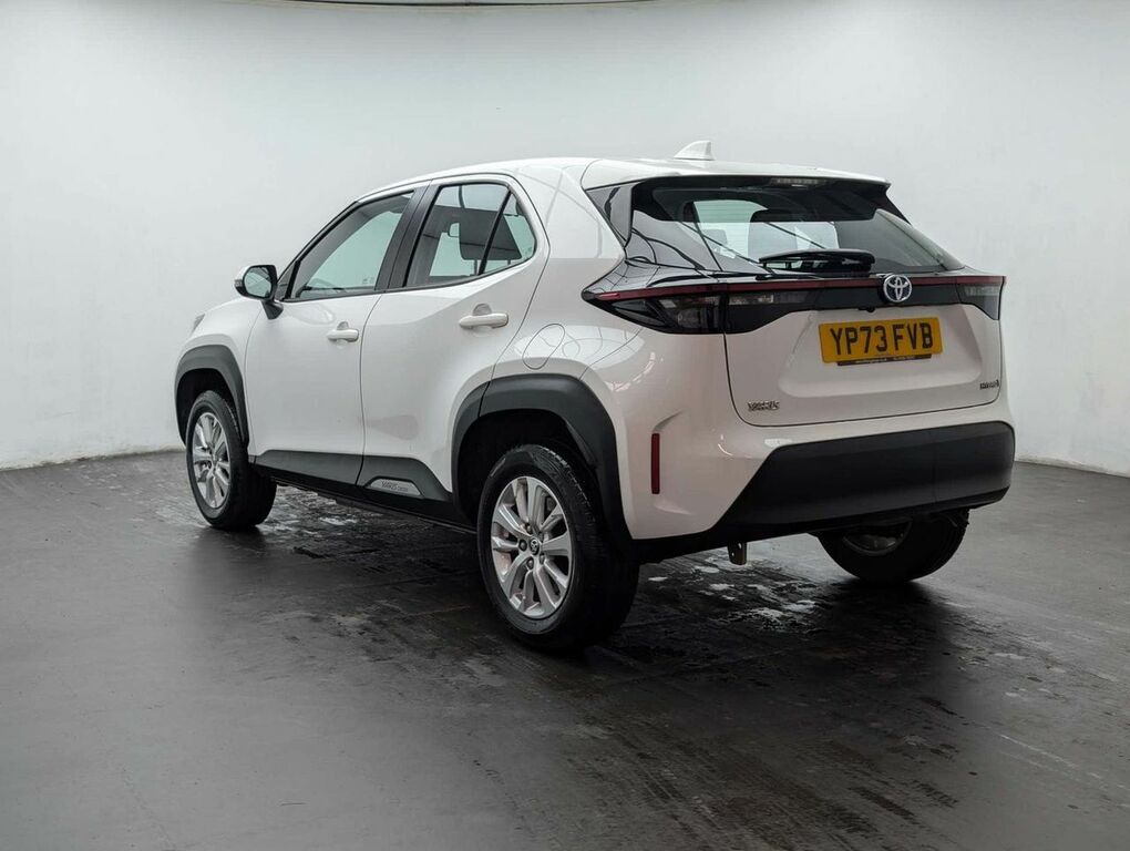 Toyota Yaris Cross 1.5 Yaris Cross Icon Hev YP73FVB White #6