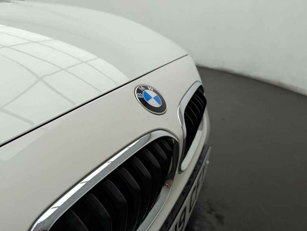 BMW 1 Series 1.5 118I Sport White #4