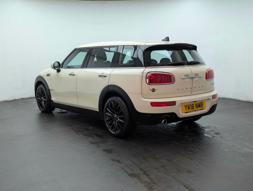 Mini Clubman 1.5 Clubman Cooper 6Dr White #5