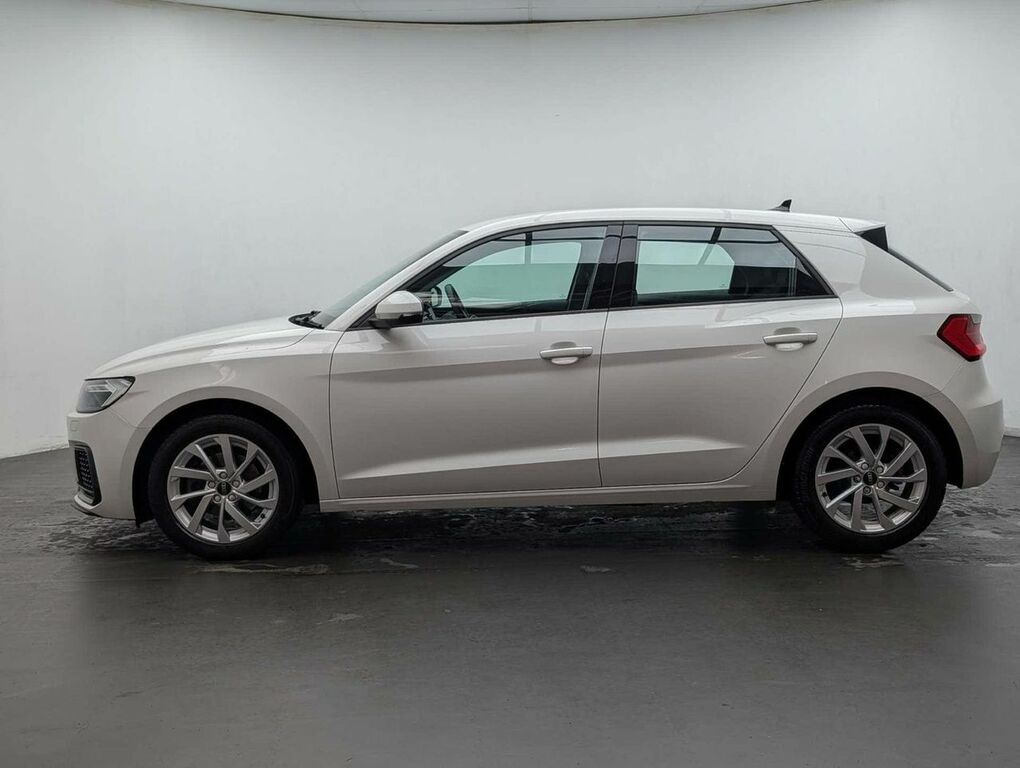 Audi A1 1.0 A1 Sportback 30 Tfsi Sport DC23AEB White #5