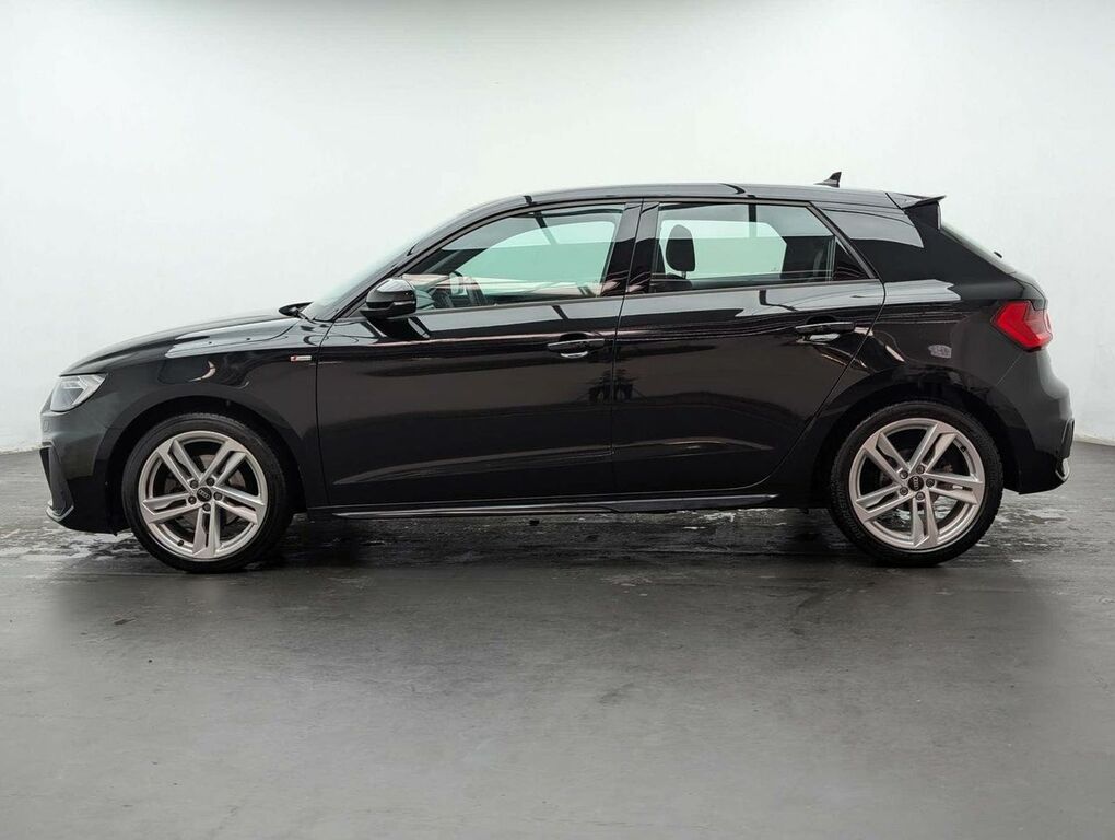 Audi A1 1.0 A1 Sportback 30 Tfsi S Line NU23RYO Black #5