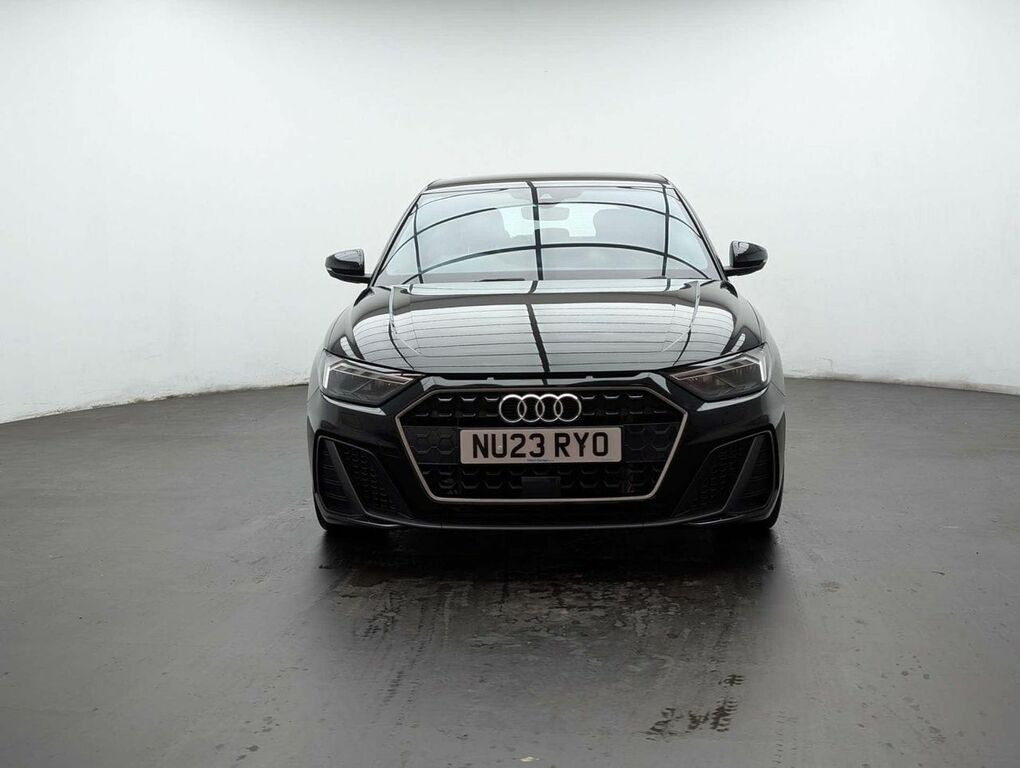 Audi A1 1.0 A1 Sportback 30 Tfsi S Line NU23RYO Black #3
